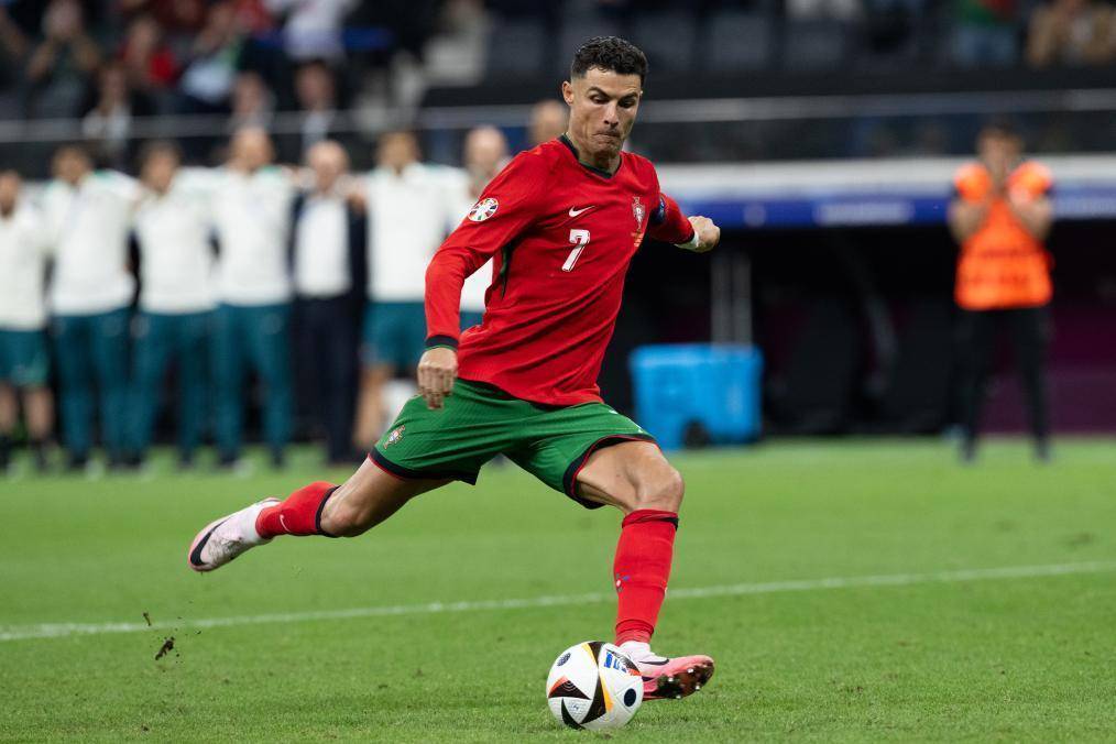 绩对科瓦奇 绩对科瓦奇