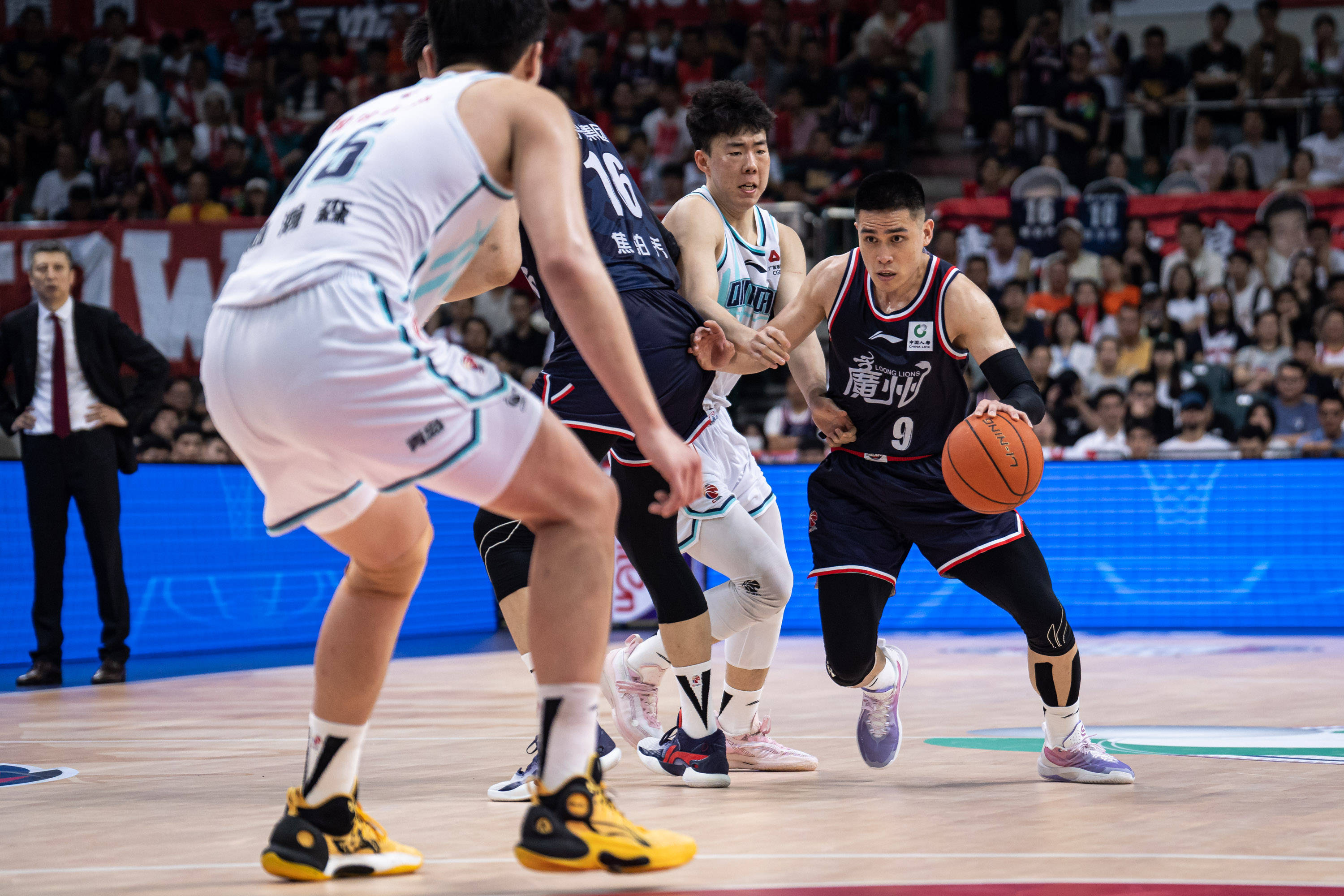 发展和国际 发展和国际