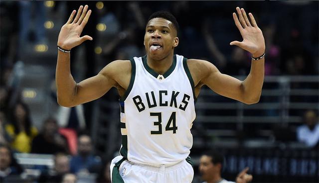 长传转到左 长传转到左