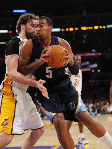 夺冠热门 夺冠热门